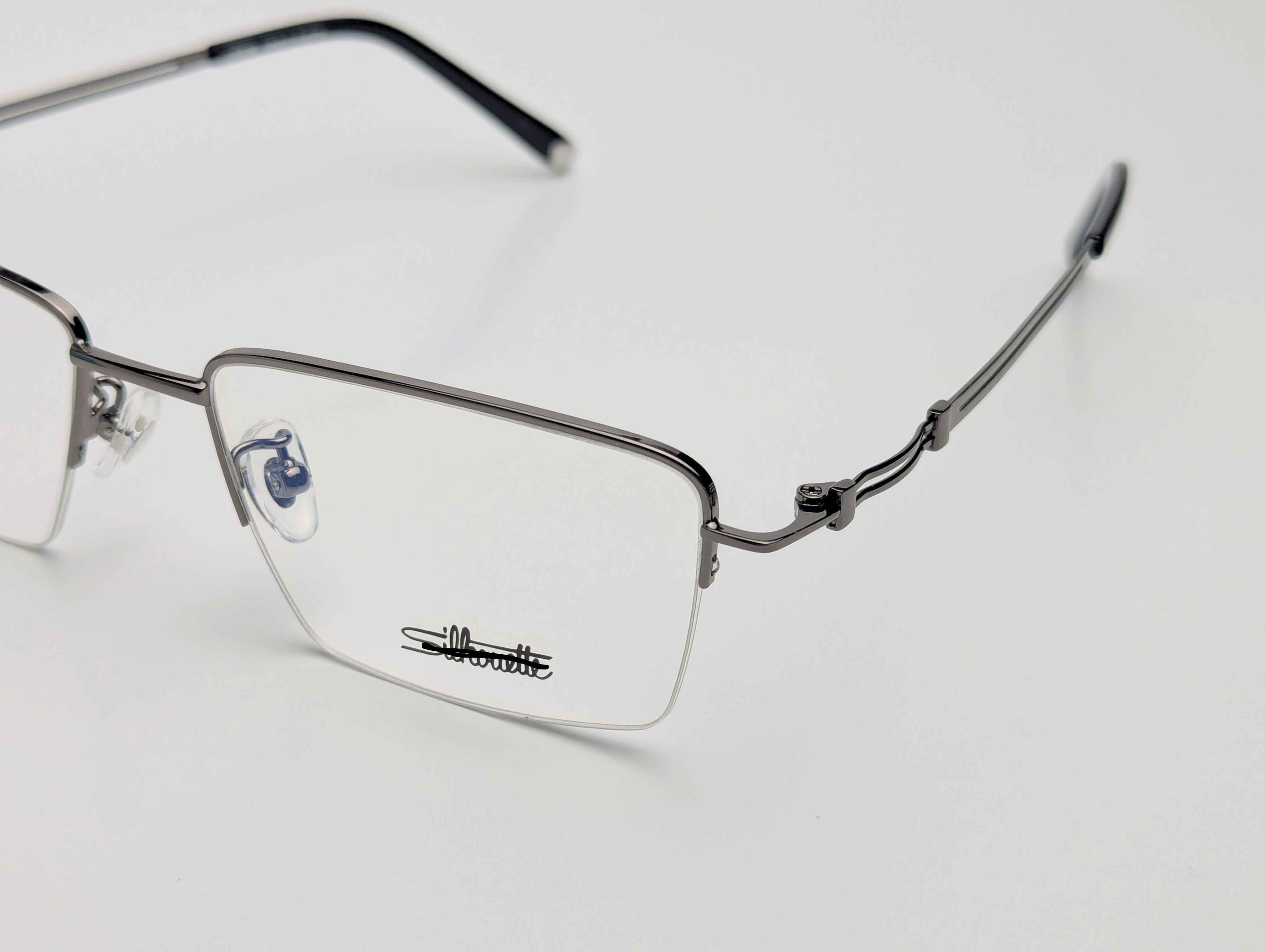 Luxury Titanium D7