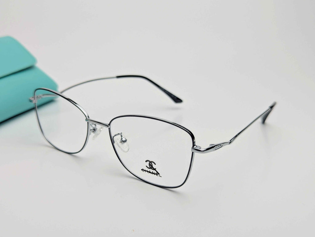 Luxury Titanium D9