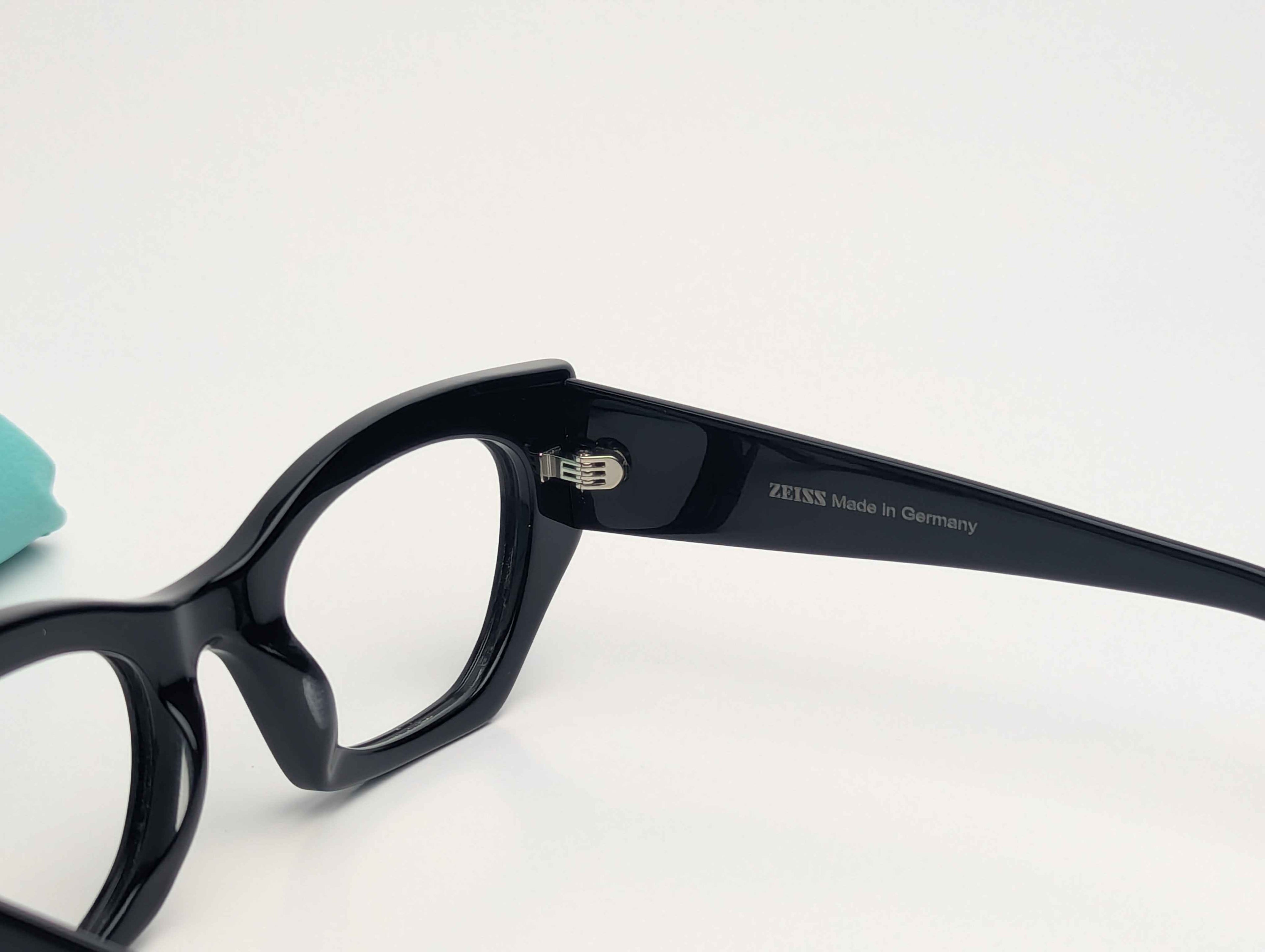 Luxury AcetateD0