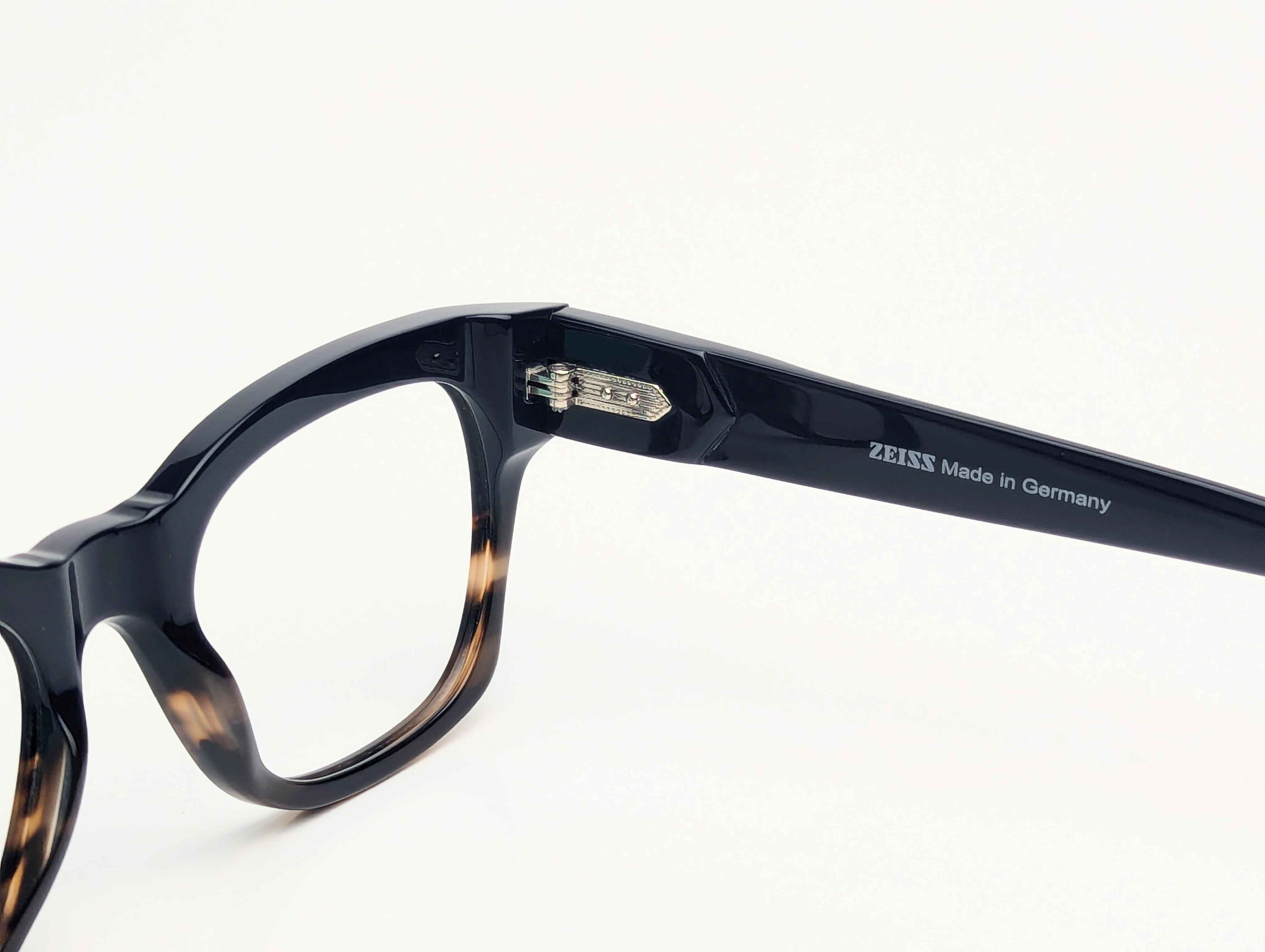 Luxury AcetateD4