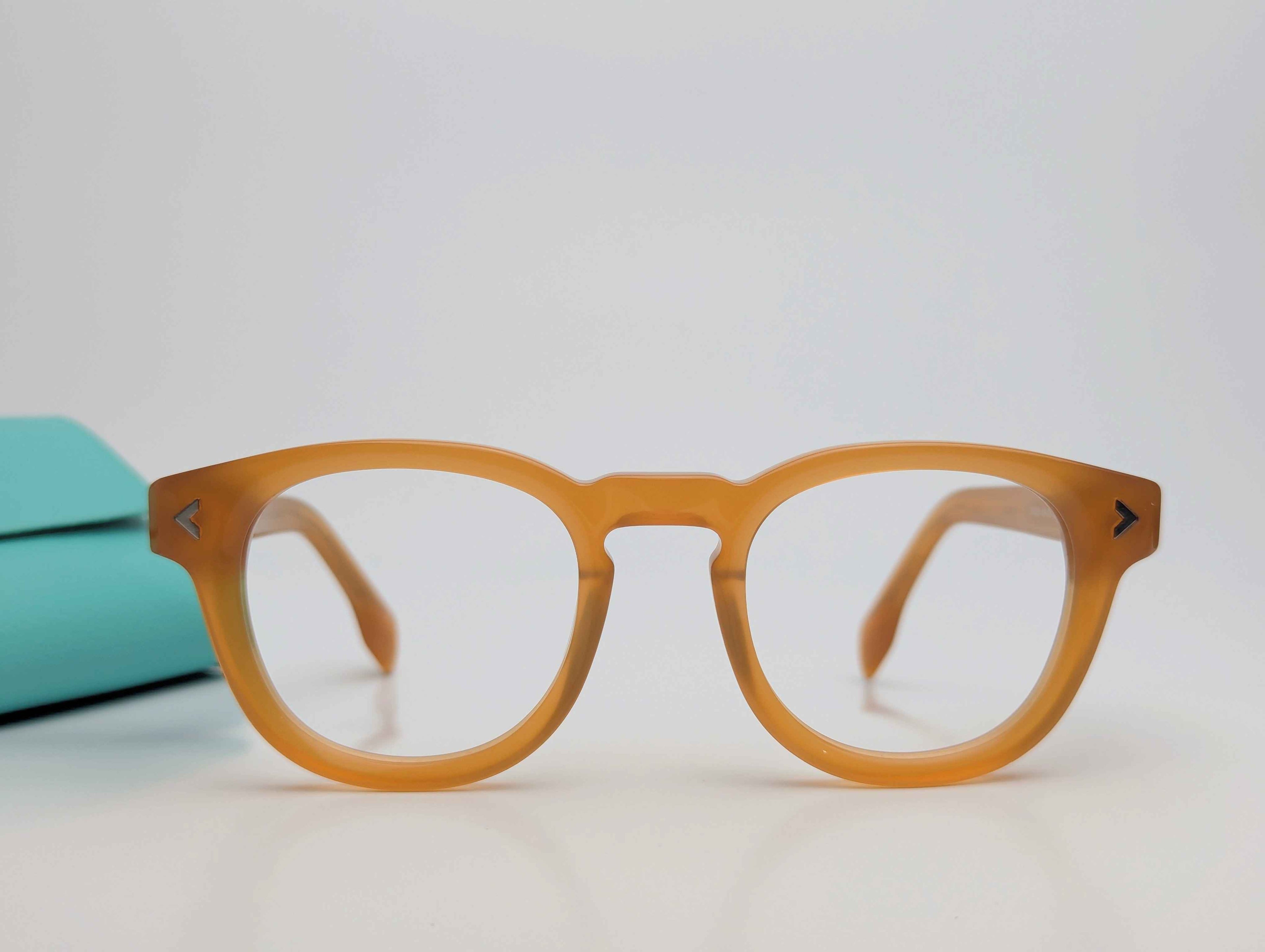 Luxury AcetateD7