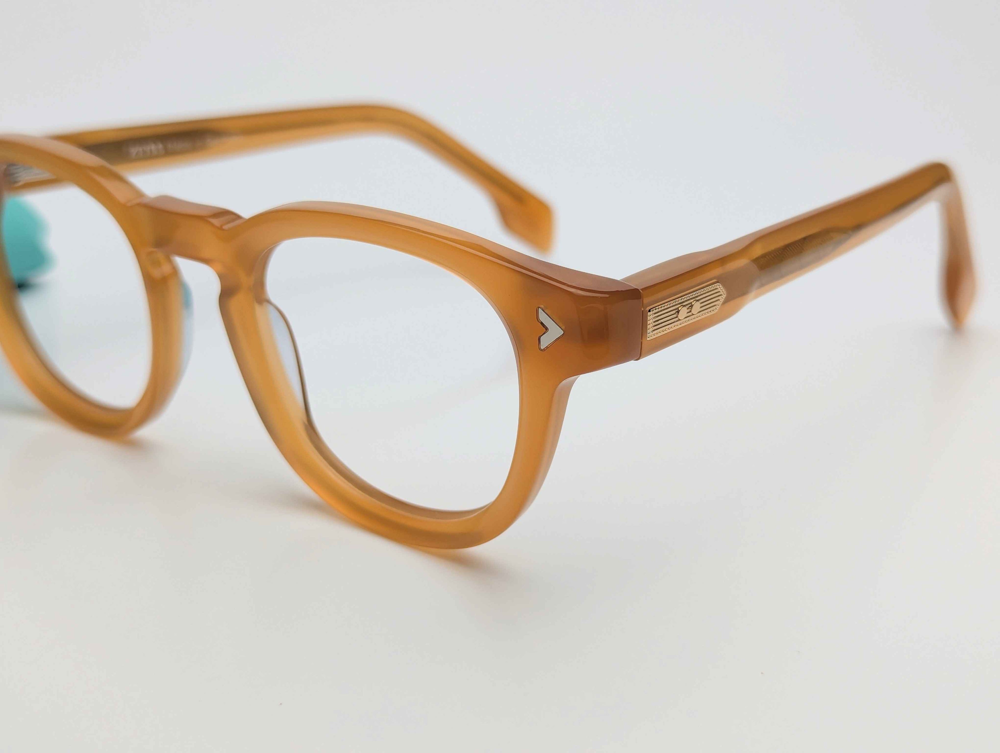 Luxury AcetateD7