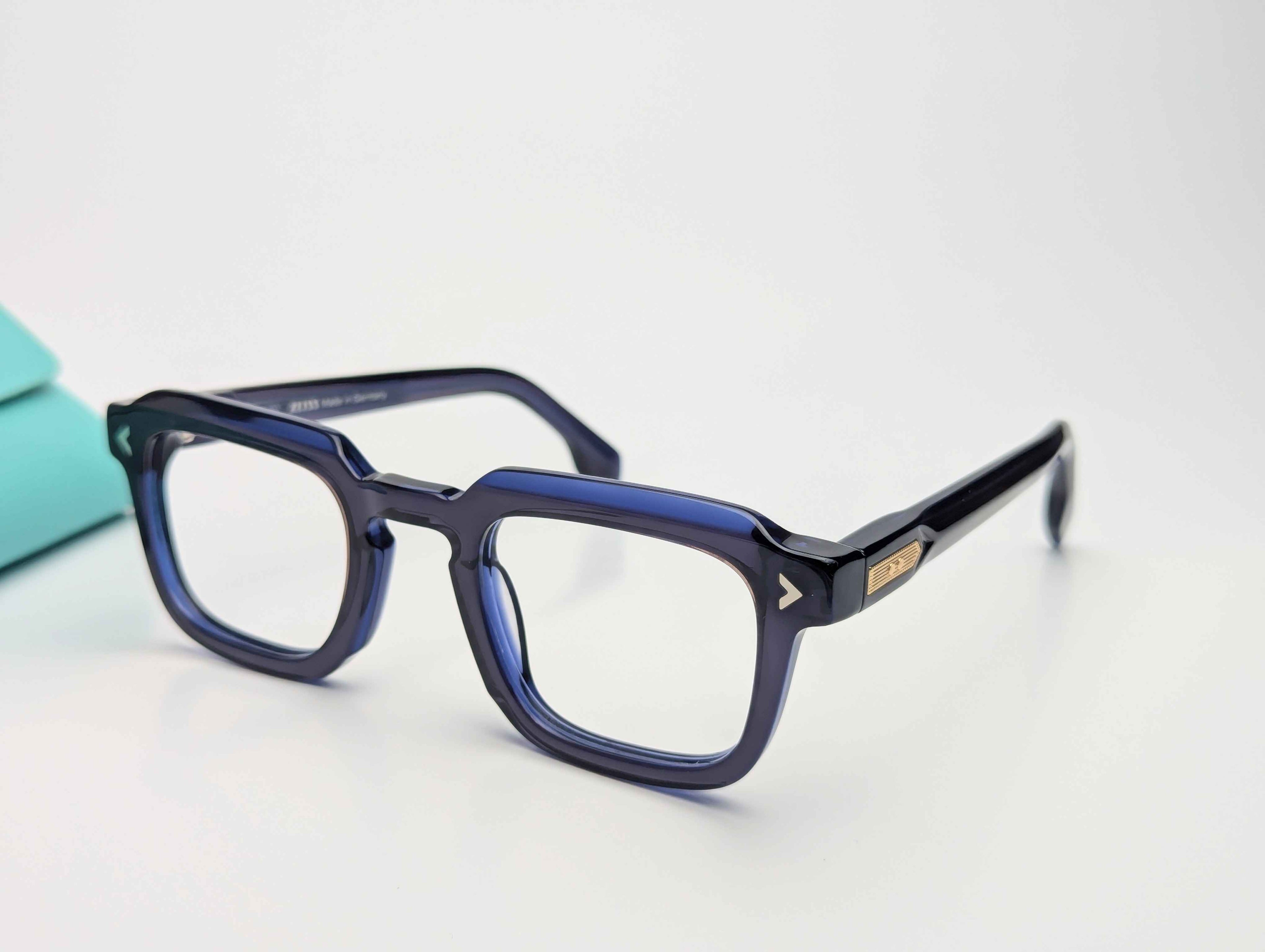 Luxury AcetateD8