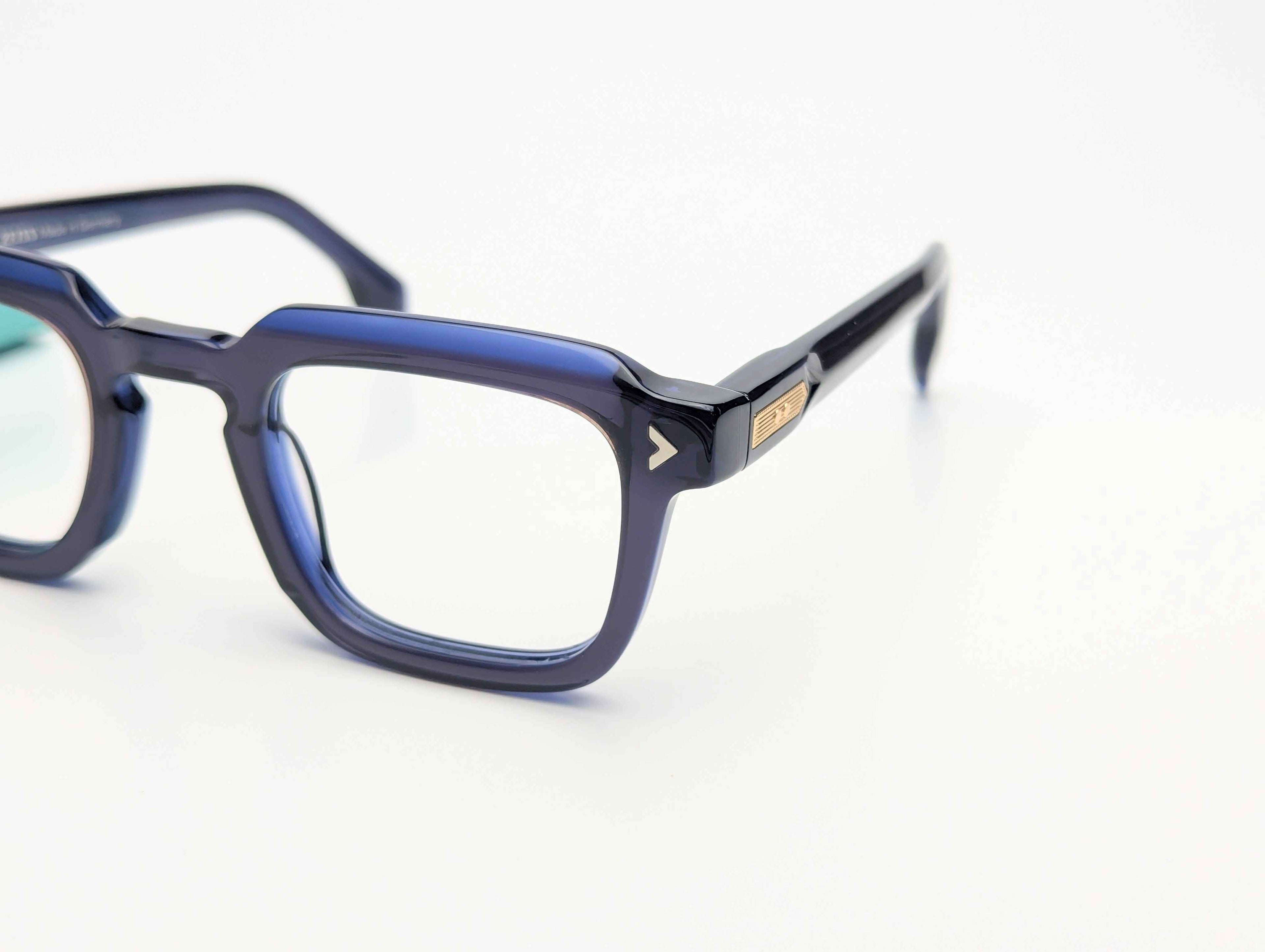 Luxury AcetateD8