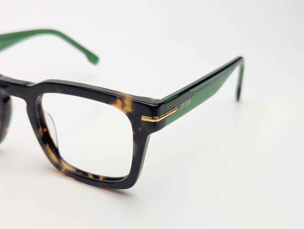 Luxury AcetateD9