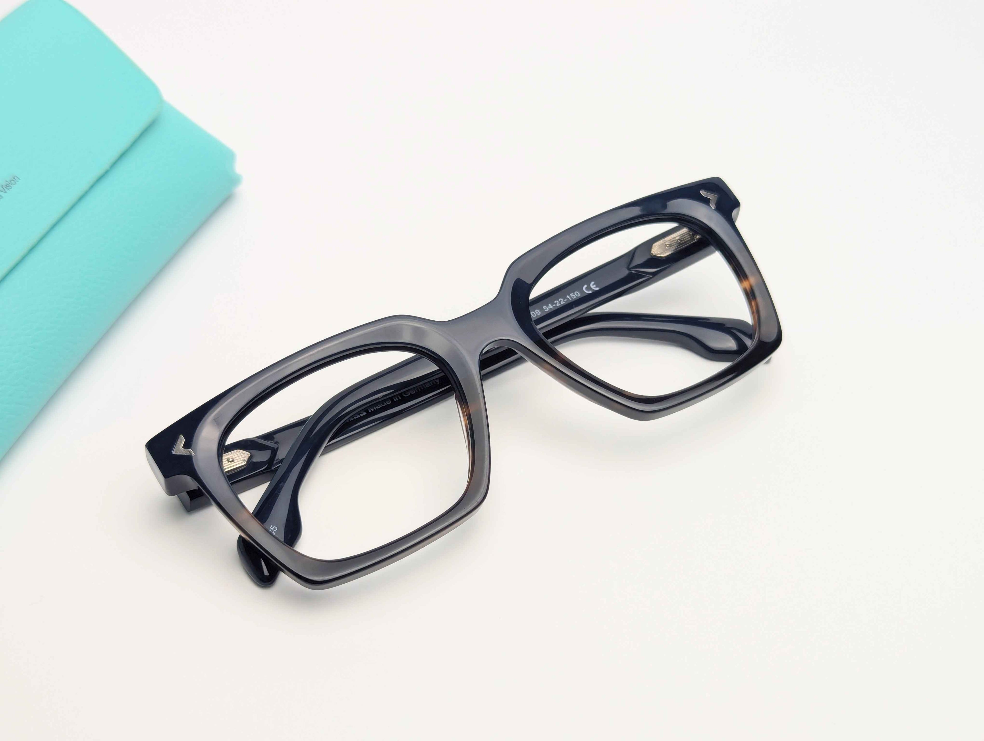 Luxury AcetateD17
