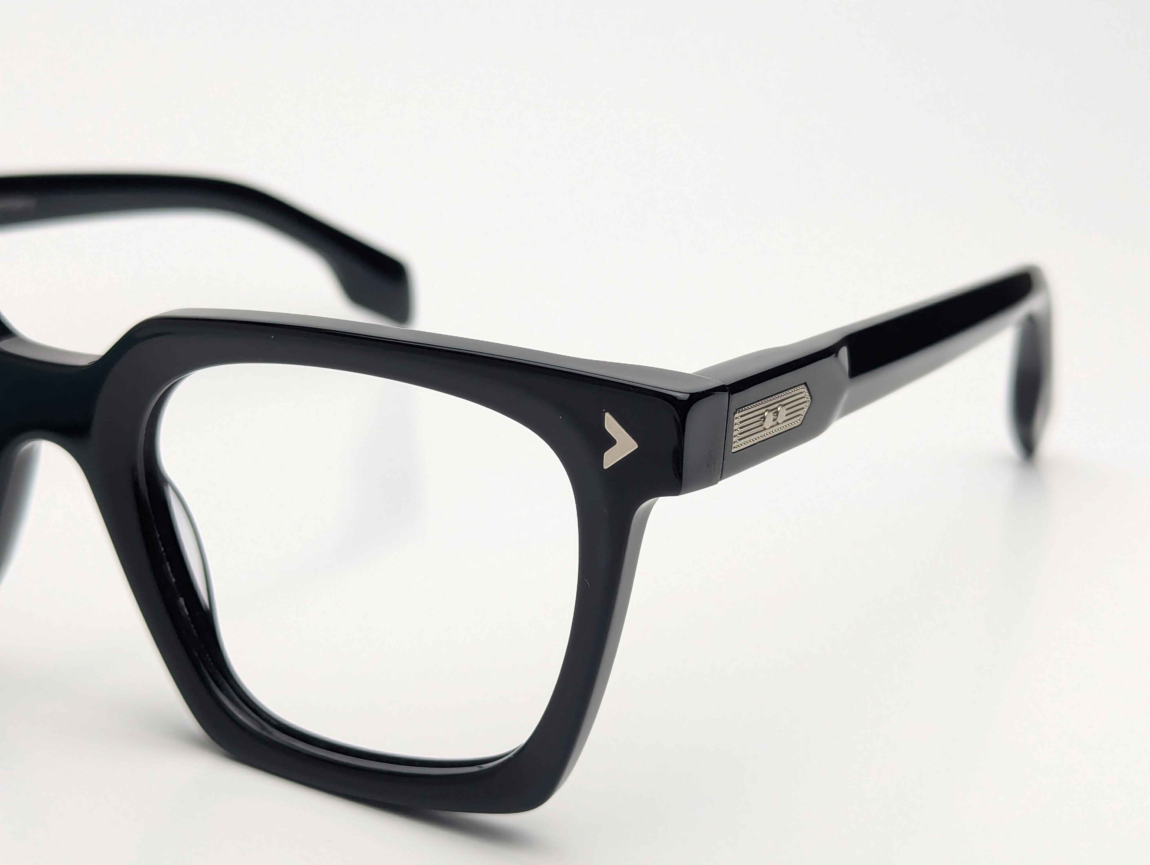 Luxury AcetateD18
