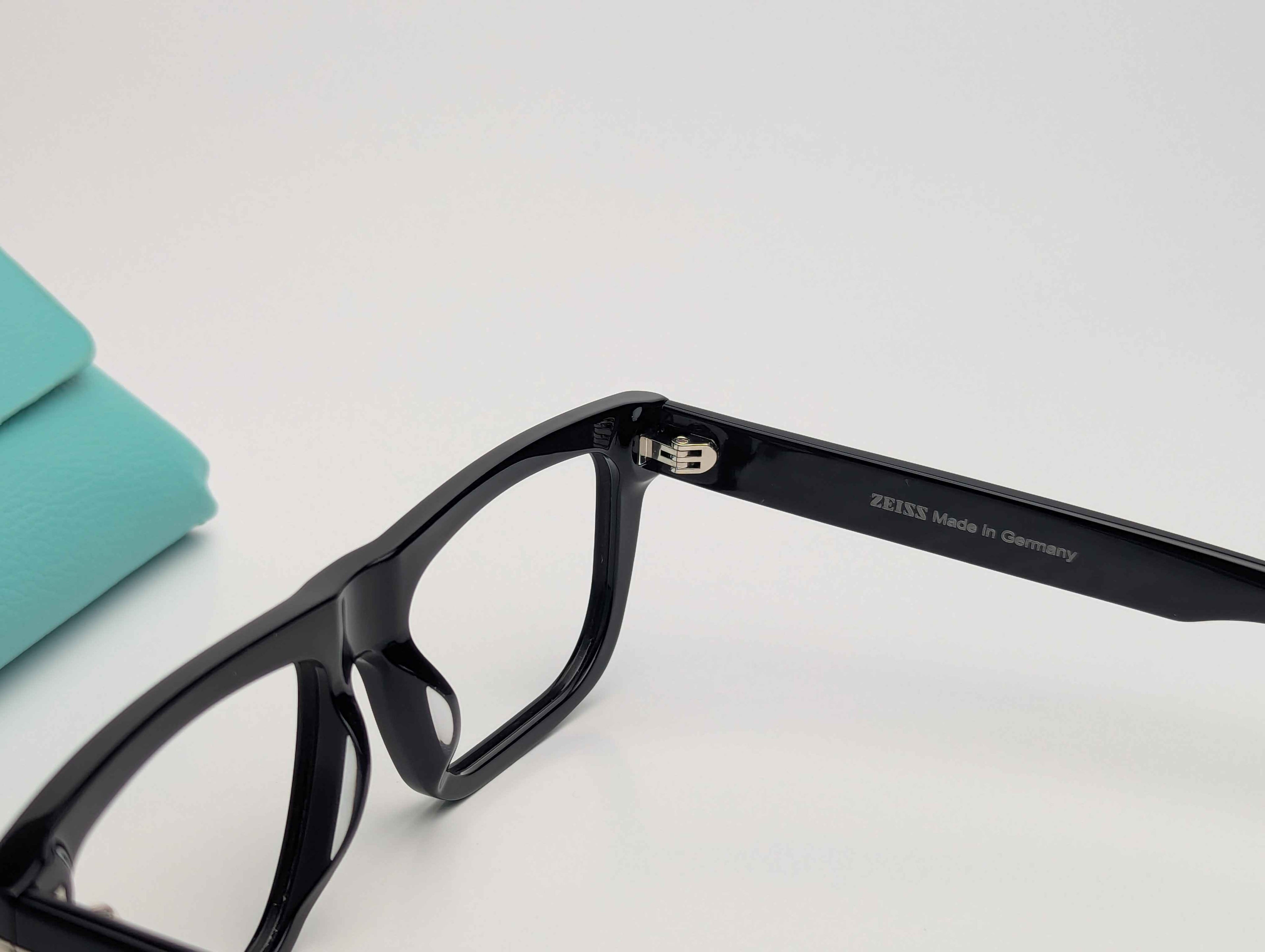 Luxury AcetateD21