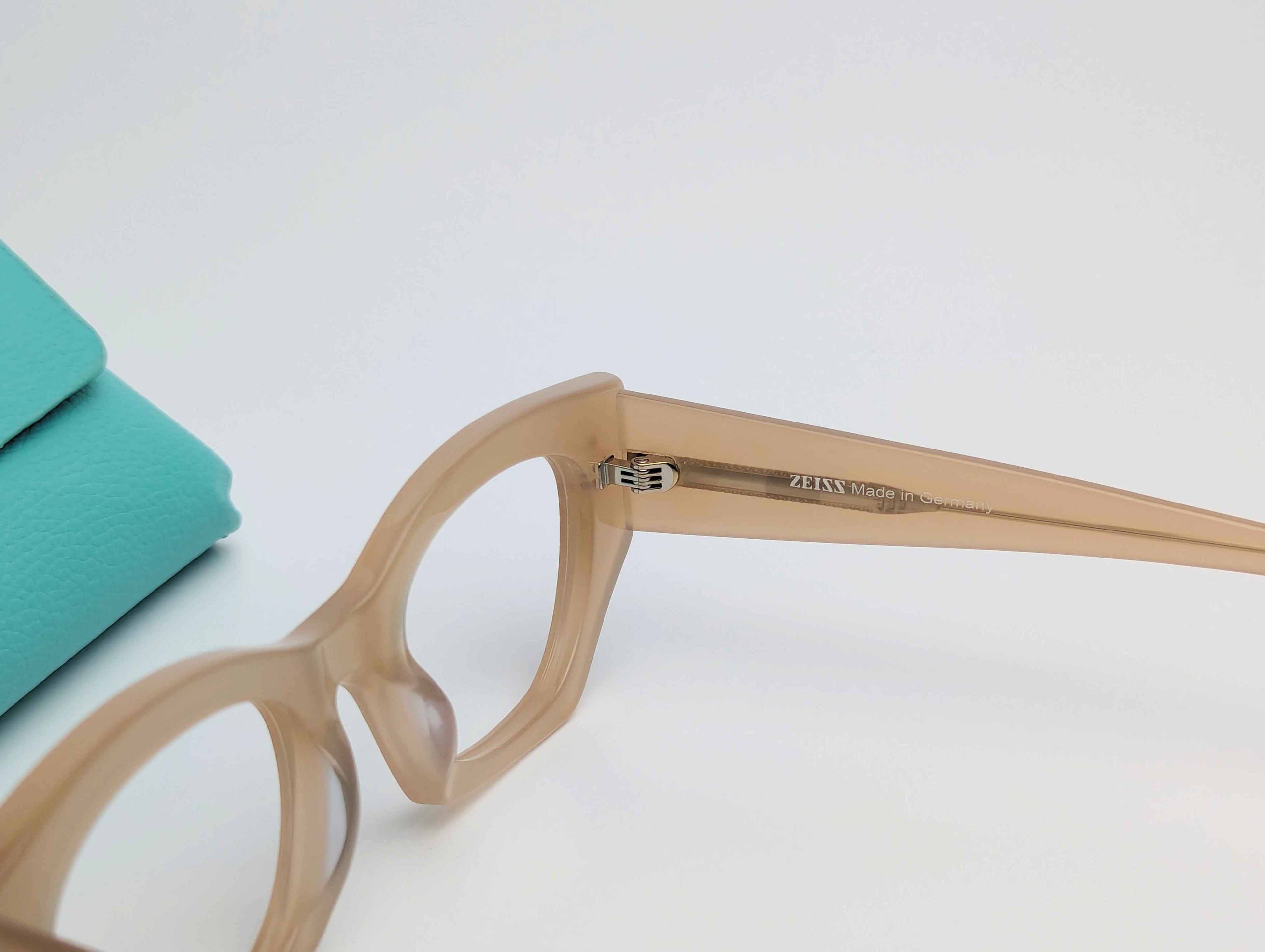 Luxury AcetateD22