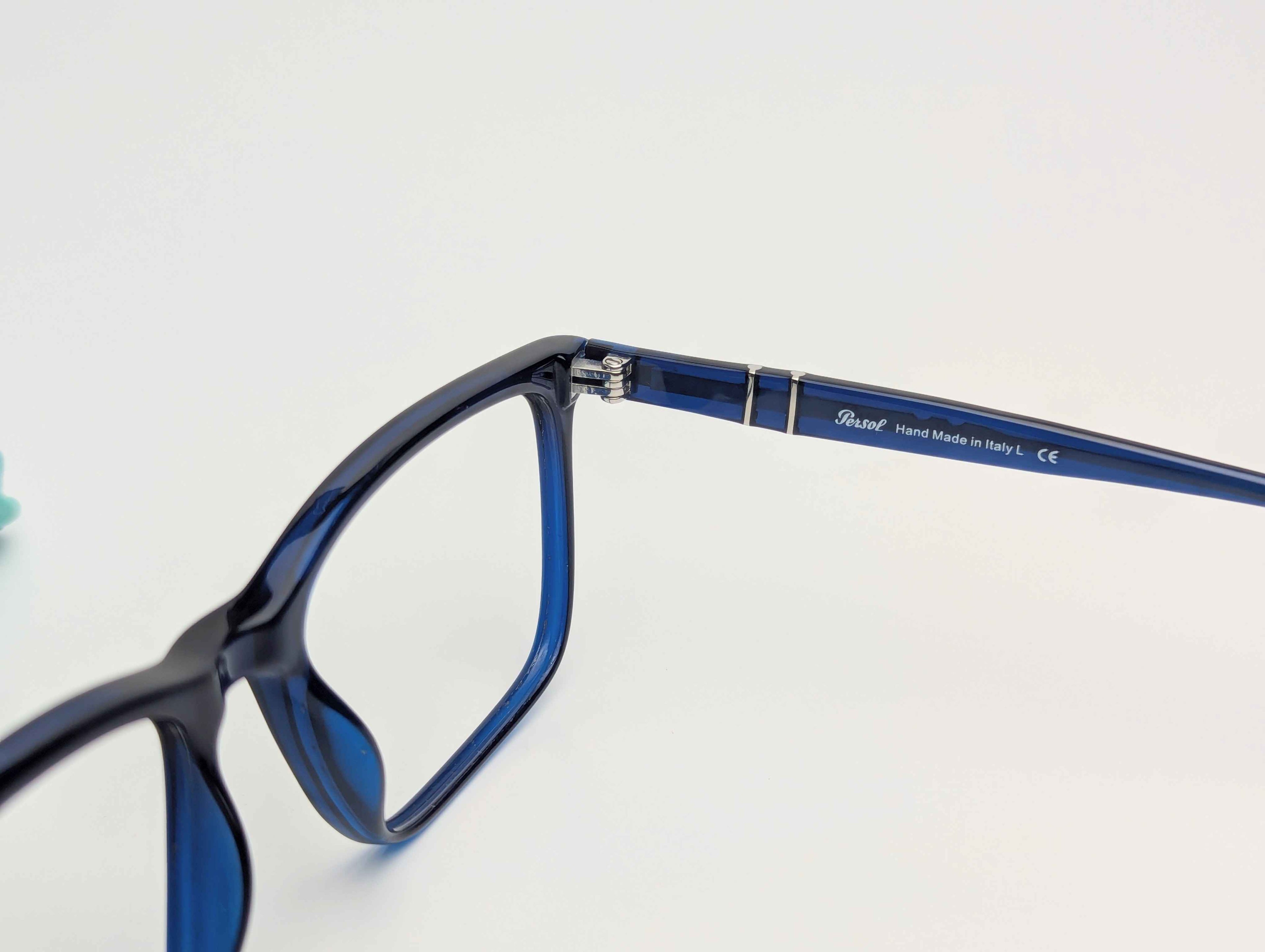 Luxury AcetateD25
