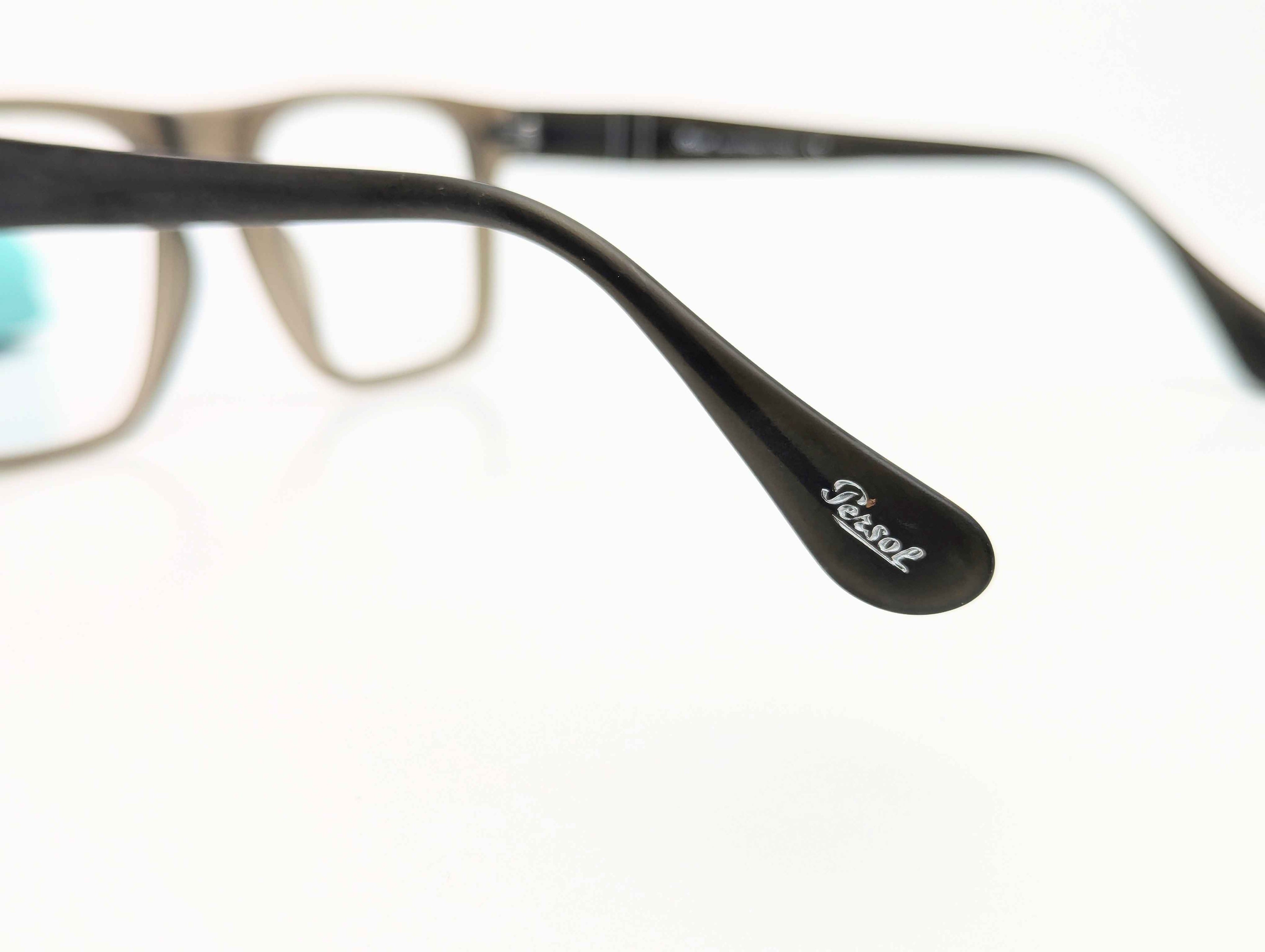 Luxury AcetateD32