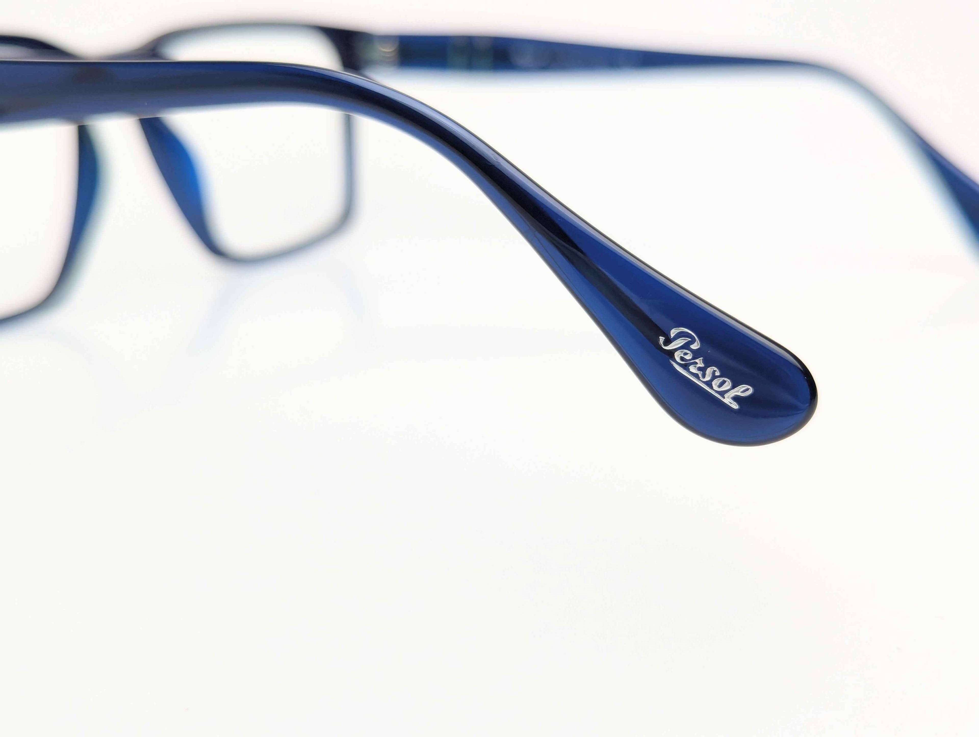 Luxury AcetateD33