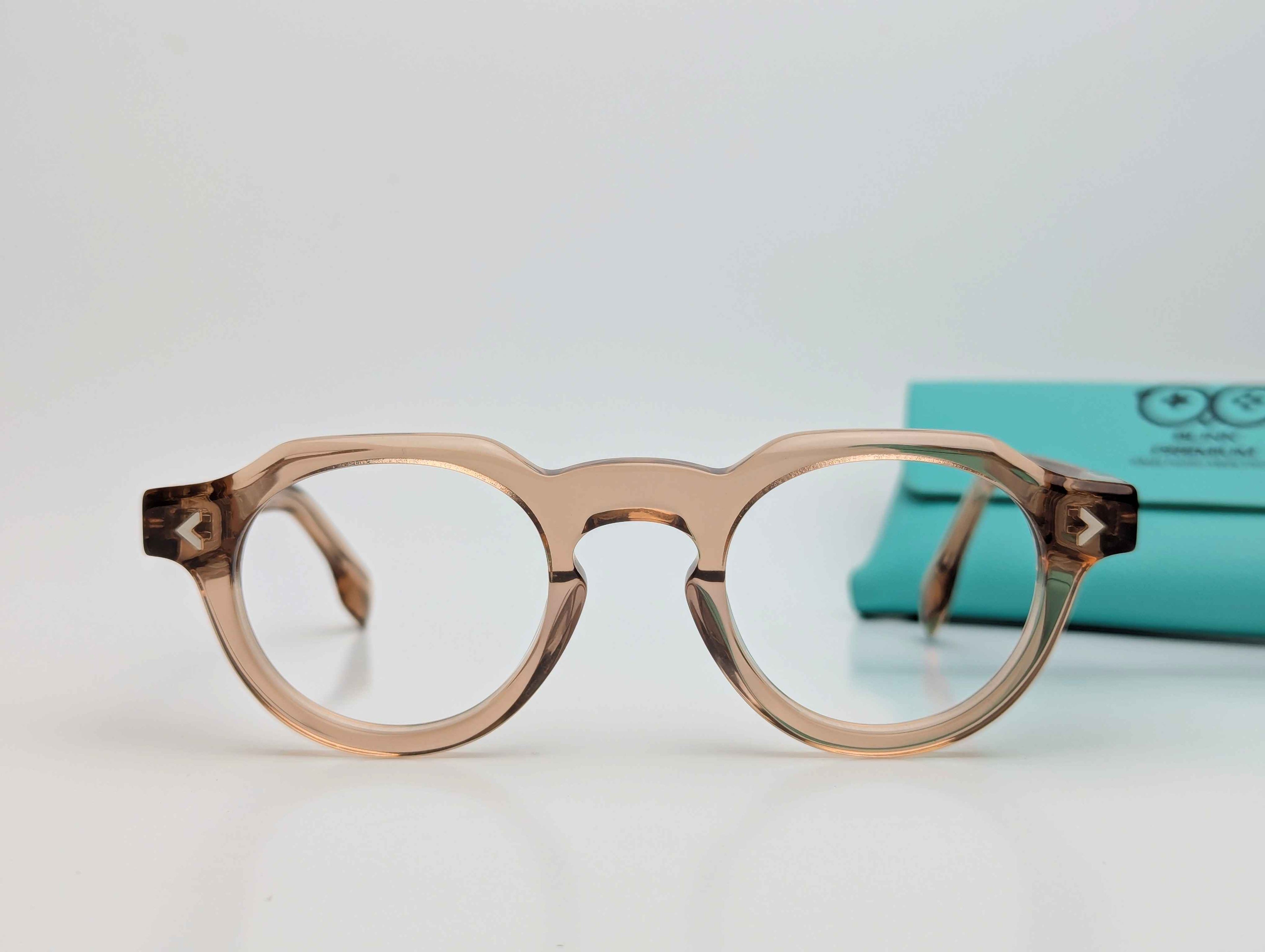 Luxury AcetateD40