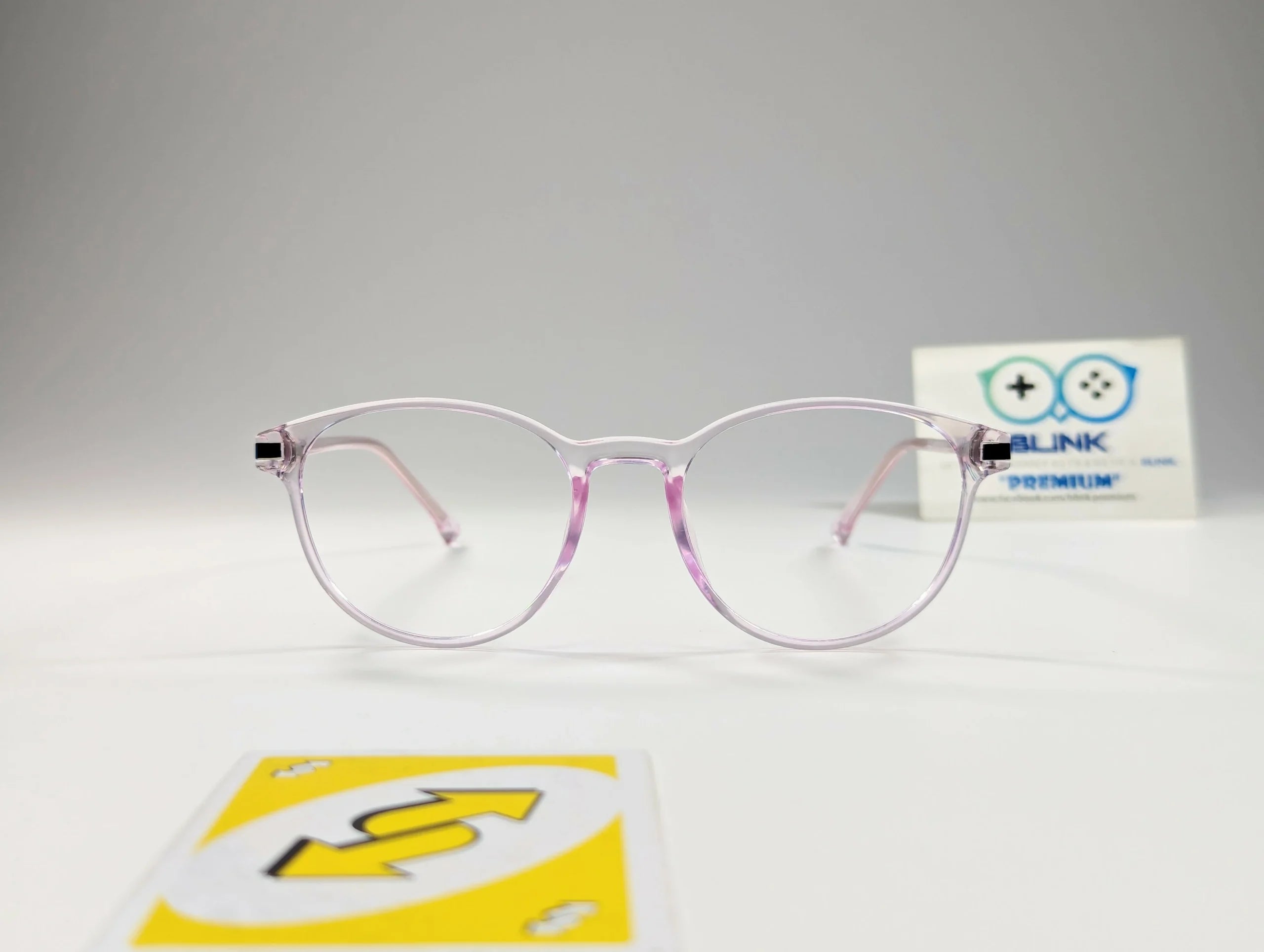 Roundly Transparent Pink