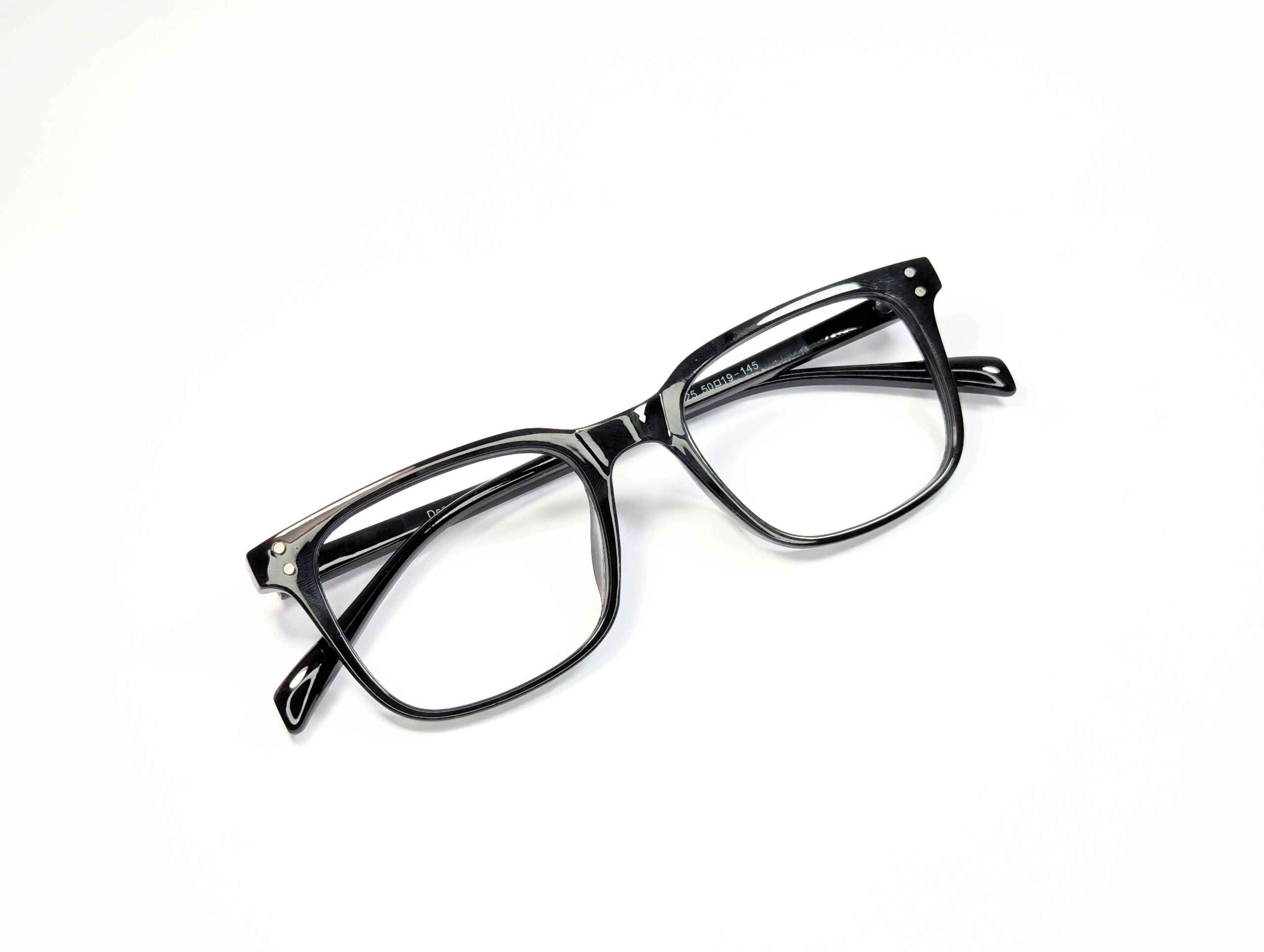 M Unbreakable (Glossy Black)