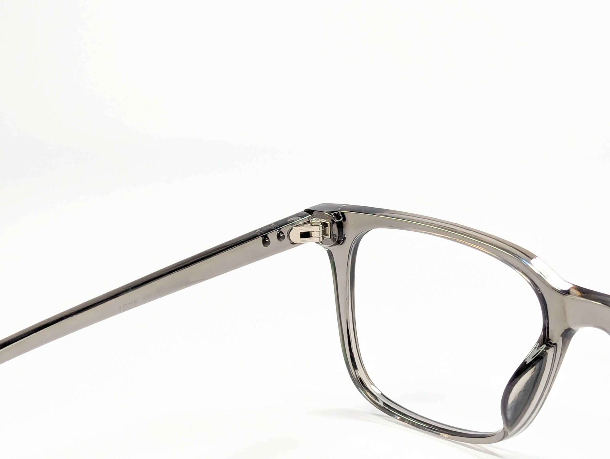 M Unbreakable (Transparent Gray)