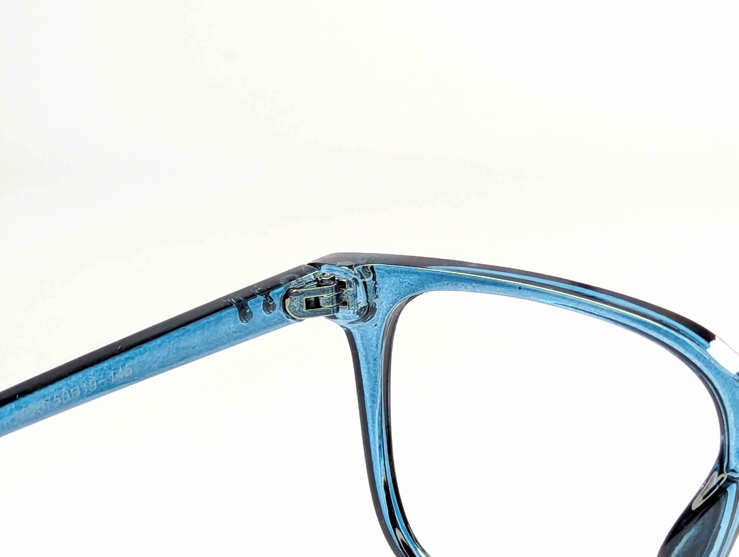 M Unbreakable (Transparent Blue)