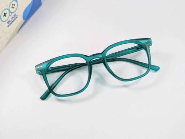 Green Ray-Ban