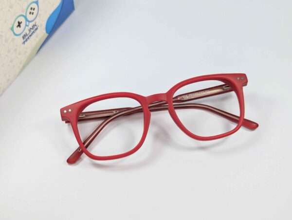 Red Ray-Ban